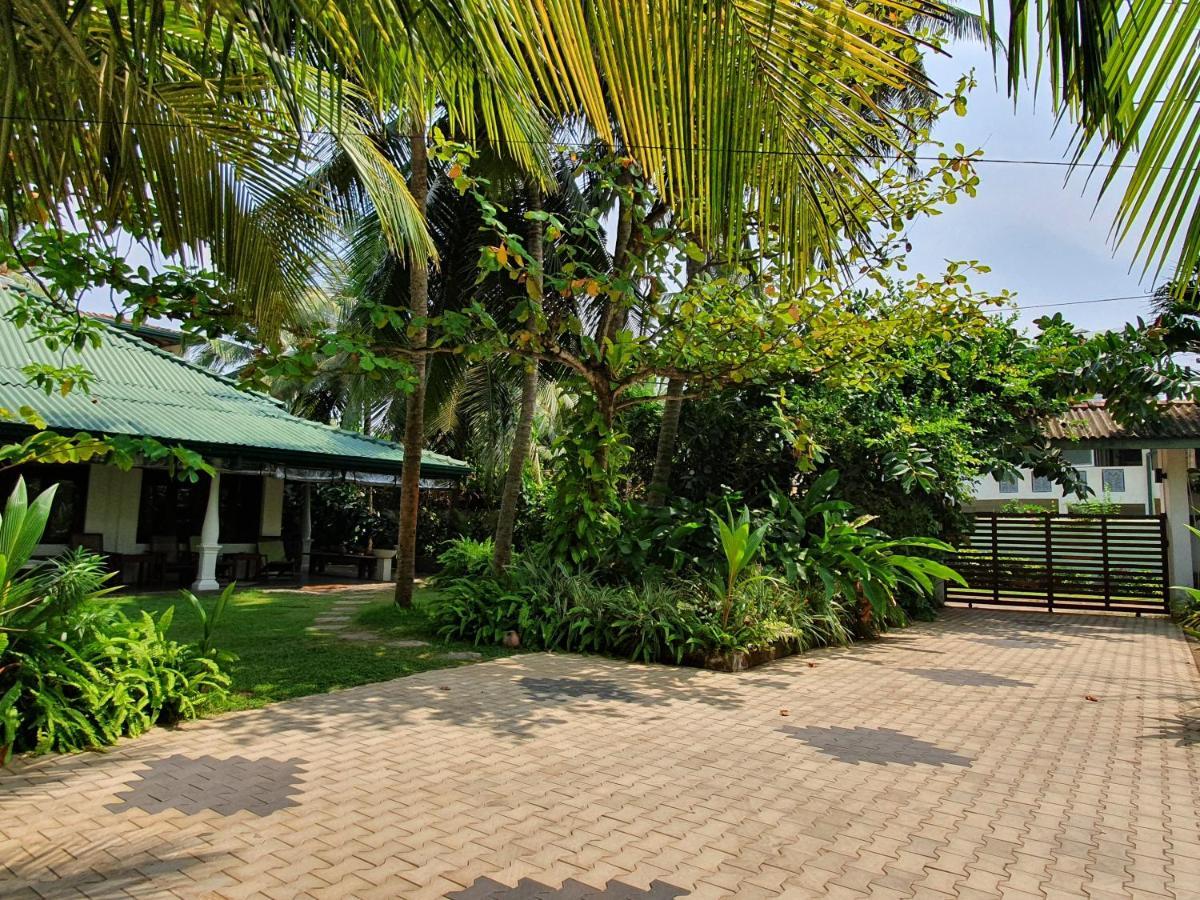 Lohas Beach Resort Villa Kalutara Exterior foto